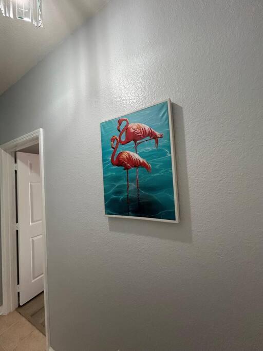 Fan Condo-renovated 2024 Apartment *