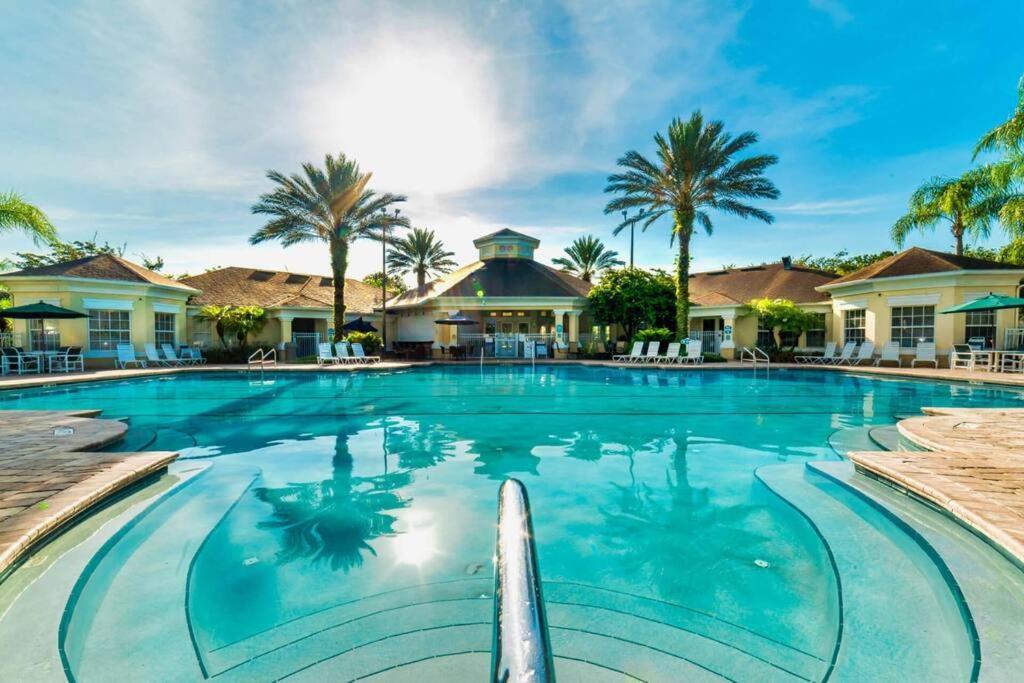 Fan Condo-renovated 2024 * Kissimmee