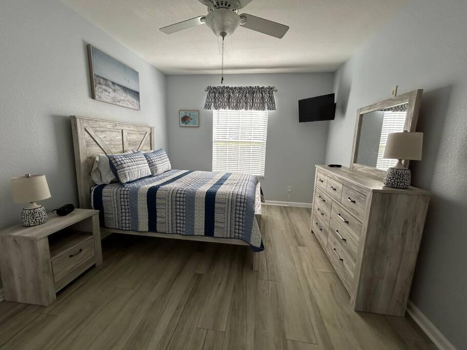 Fan Condo-renovated 2024 * Kissimmee