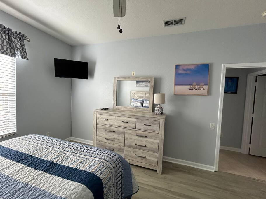 Fan Condo-renovated 2024